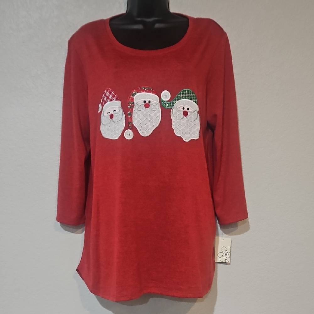 Clover+Pine | NWT Women's Festive Red Embellished Santa 3/4 Sleeves Tee Sz XL